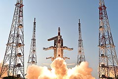 Èíäèéñêàÿ ðàêåòà-íîñèòåëü PSLV, âûâîäÿùàÿ ñïóòíèêè «Dove» (ôîòî ISRO) Èíäèéñêàÿ ðàêåòà-íîñèòåëü PSLV, âûâîäÿùàÿ ñïóòíèêè «Dove» (ôîòî ISRO)